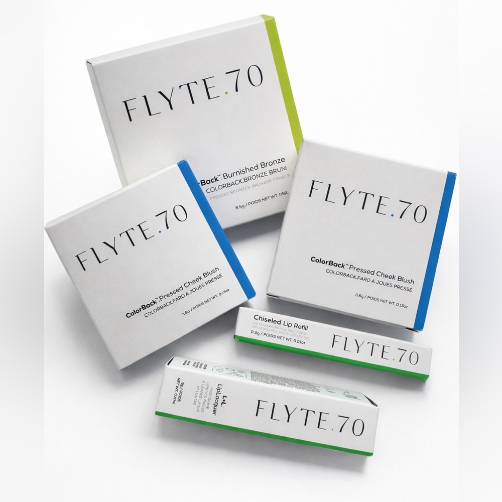 FLYTE.70 Makeup Set with Travel Case – Brand New